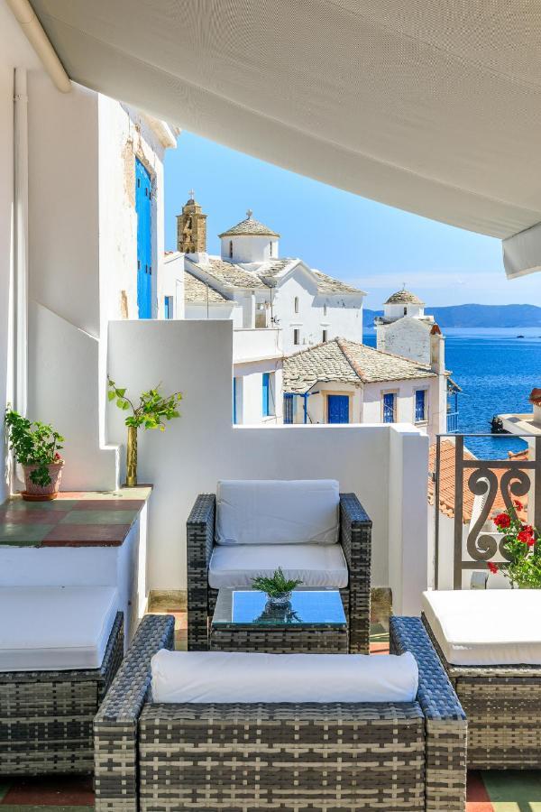 Thimisi Skopelos Town
